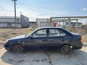 Dezmembram Hyundai Accent 1.3 16V MPI-SOHC An 2003 Cod motor: G4EA - imagine 4