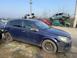 Dezmembram Opel Astra H 1.7 CDTi An 2004 Cod motor: Z17DTL - imagine 4