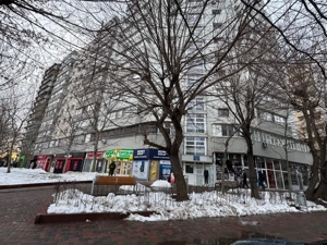 Vanzare spatiu comercial | Zona Vitan