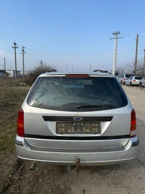 Dezmembram Ford Focus Break 1.6 Zetec Benzina An 2003 Cod motor: FYDD - imagine 2