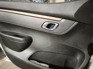 Dacia Spring Extreme 65cp din 2024 doar 10.500km - imagine 8