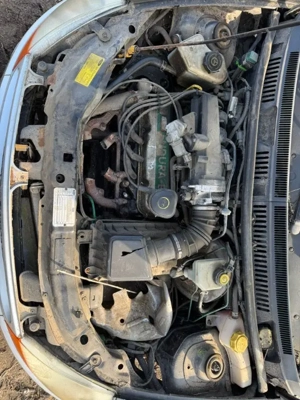 Dezmembram Ford Ka 1.3i Benzina An 2001 Cod motor: BAA - imagine 7