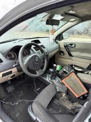 Dezmembrăm Renault Megane 2 Combi An 2005 1.5 DCI Euro 4 Cod motor K9K - imagine 5