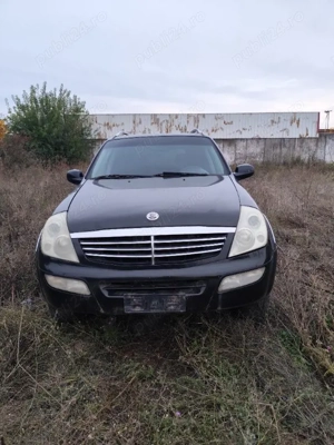 Dezmembram Ssangyong Rexton 2.7 cdi 4x4 An 2008 Cod motor D27DTP