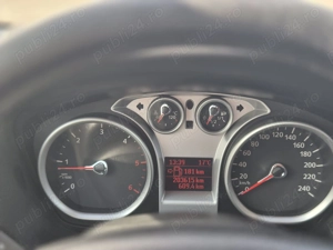 Ford Focus MK2 Facelift Hatchback  1.6 TDCI 109 CP  - imagine 7