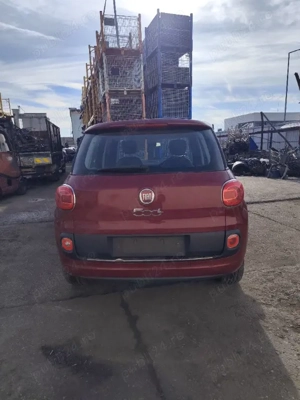 Dezmembram Fiat 500L 1.3 multijet Euro 5 An 2013 Cod 4977764 - imagine 3