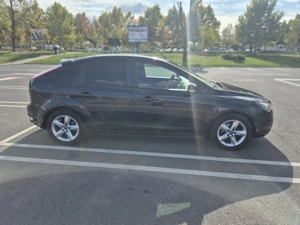 Ford Focus MK2 Facelift Hatchback  1.6 TDCI 109 CP  - imagine 5