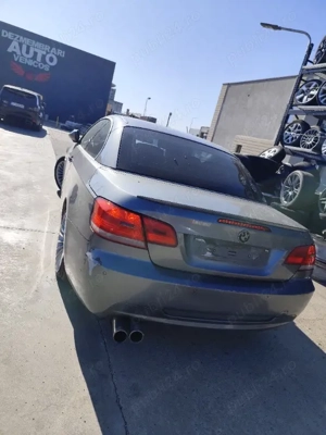 Dezmembram BMW seria 3 cabriolet E93 2.0 d 177 cp An 2008 Cod motor N47D20C - imagine 4