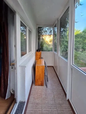 Apartament 3 camere decomandat etaj 3 Aradului langa Piata Verde mobilat utilat - imagine 9