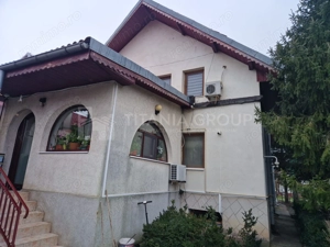 Casă spațioasă, cu teren generos – Alexandria, jud. Teleorman - imagine 2