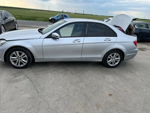 Dezmembram Mercedes C Class W204 2.2 cdi 125 kw An 2013 Cod motor 651.911 - imagine 4