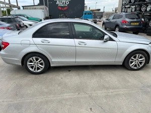 Dezmembram Mercedes C Class W204 2.2 cdi 125 kw An 2013 Cod motor 651.911 - imagine 3