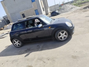 Dezmembram Mini Cooper R56 1.6 benzina An 2008 Cod motor N16B16A - imagine 4