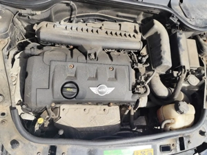 Dezmembram Mini Cooper R56 1.6 benzina An 2008 Cod motor N16B16A - imagine 8