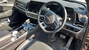 Dezmembram Kia Sportage 1.6 benzina / hybrid An 2024 - imagine 8