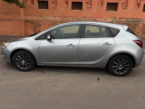 Opel Astra J 1.4 turbo 2012 automat  - imagine 4