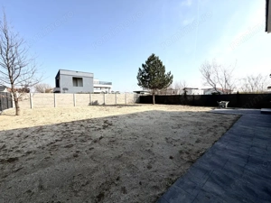 Duplex top, despartit prin garaj, 5 camere, 218 mp utili - Ghiroda - imagine 11