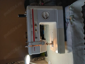 Masini de cusut la mina a 2-a