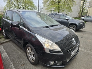 Peugeot 5008 1.6VTi benzina 2012 - imagine 4