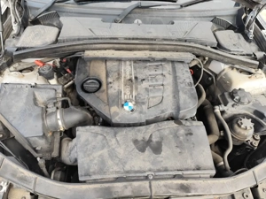 Dezmembram BMW X1 E84 x drive 2.0 d 143 cp An 2013 Cod motor N47D20C - imagine 7