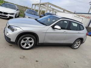 Dezmembram BMW X1 E84 x drive 2.0 d 143 cp An 2013 Cod motor N47D20C - imagine 4