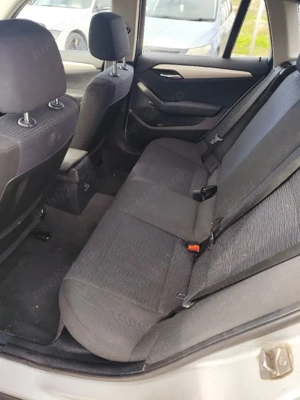 Dezmembram BMW X1 E84 x drive 2.0 d 143 cp An 2013 Cod motor N47D20C - imagine 6