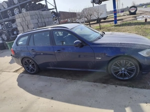 Dezmembram BMW Seria 3 E91 Lci 3.0 d 245 cp An 2011 Cod motor N57D30A - imagine 4