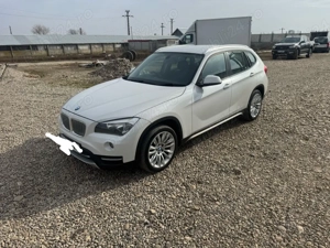 Dezmembram BMW X1 E84 x drive 2.0 d 143 Cp An 2012 Cod motor N47D20C - imagine 2