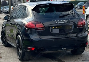 Dezmembram Porsche Cayenne 92A 4.8 GTS benzina 309 kw, 420 cp An 2015 - imagine 4