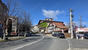 AP. 95mp la Et.2 cu 3 camere si 2 balcoane -complet utilat-zona Nord - imagine 16