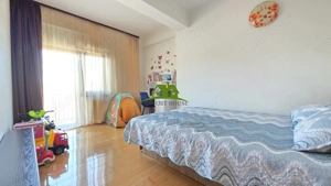 AP. 95mp la Et.2 cu 3 camere si 2 balcoane -complet utilat-zona Nord - imagine 4