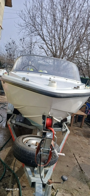 Barca,motor,peridoc de vanzare