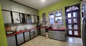 Casa tip Duplex cu piscina, 6 dormitoare in Sancraiu de Mures - imagine 4