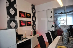 Casa tip Duplex cu piscina, 6 dormitoare in Sancraiu de Mures - imagine 5