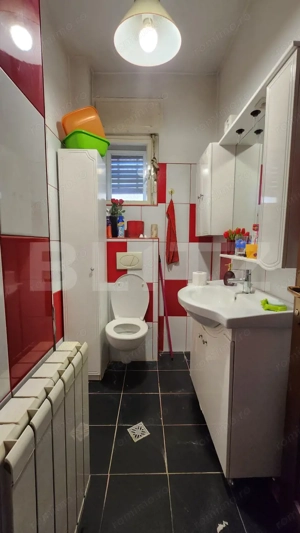 Casa tip Duplex cu piscina, 6 dormitoare in Sancraiu de Mures - imagine 16