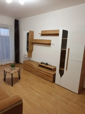 Inchiriez garsoniera premium zona Coresi Privat