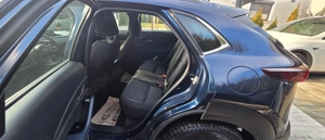 Mazda CX-30, primul proprietar - imagine 8