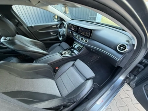 Mercedes E-Class 220d | 194cp | Aut | Bord digital | Burmester | Camera | Led  - imagine 13
