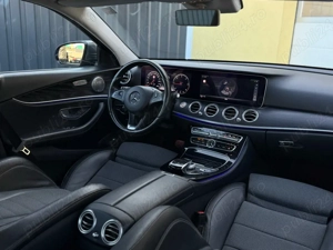 Mercedes E-Class 220d | 194cp | Aut | Bord digital | Burmester | Camera | Led  - imagine 7