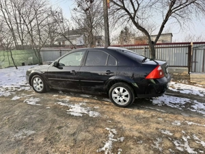 Vând Ford Modeo! nu are asigurare 