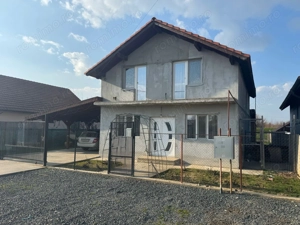 Casa Individuala Sanmihaiu Roman,P+M,4 Camere,2 Bai,Panouri Solare,Carport Auto - imagine 2