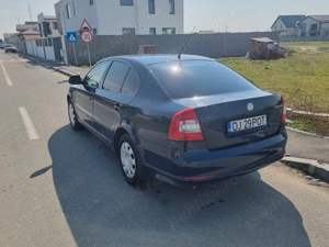 Skoda Octavia  - imagine 5