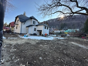 Vilă interbelică restaurată integral   proprietate rară Sinaia centru - imagine 2