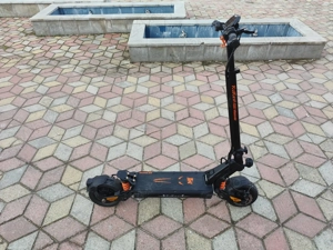 Vând trotineta kukirin G2 master 2025