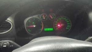 vând Ford focus  - imagine 4