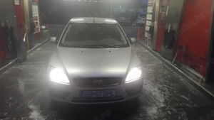vând Ford focus 