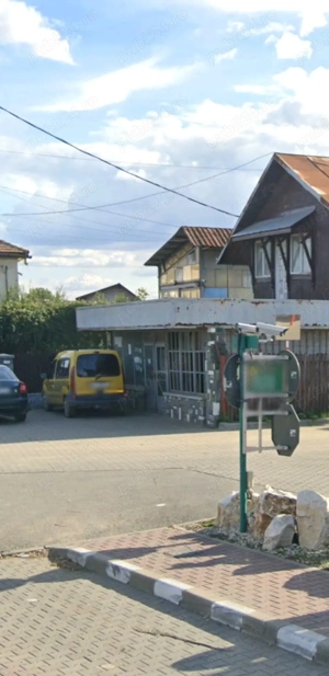 Vand Service auto ,clădire birouri ,atelier tâmplărie și magazin