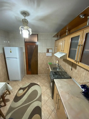 Ofer spre închiriere apartament 3 camere decomandate Suceava bloc BELVEDERE - imagine 4