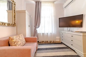 Apartament Cu 2 Camere, Centrul Orașului – La Doar Cativa Pasi!