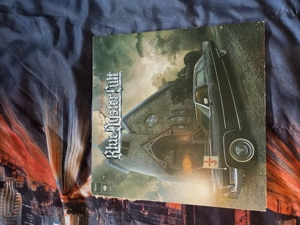 Blue Öyster Cult- On Your Feet Or On Your Kness